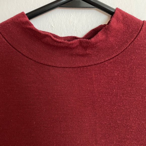 Garage semi turtle neck top - Picture 2 of 3